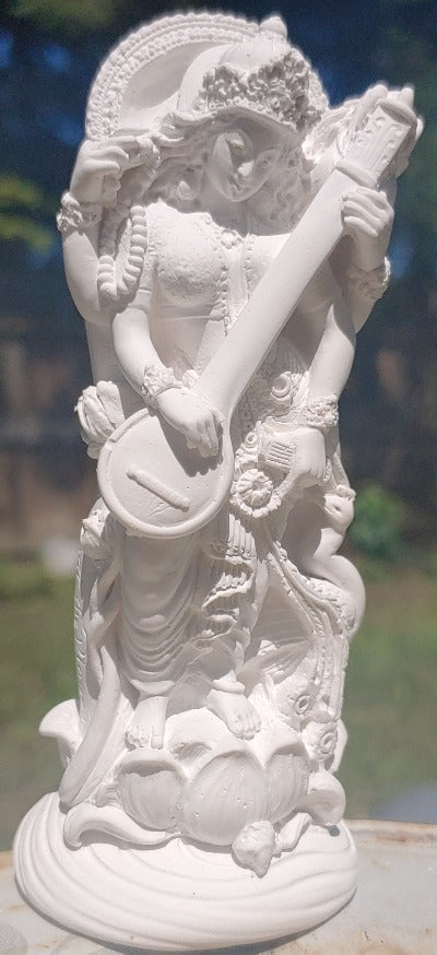 Saraswati Statue